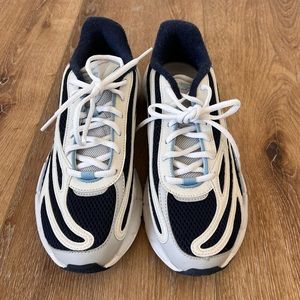 Danielle Guizio Reebok Zig